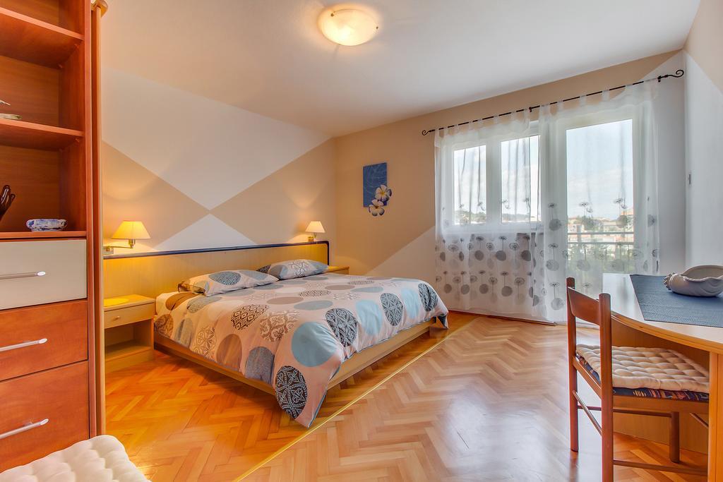 Apartments Petra Мали-Лошинь Экстерьер фото