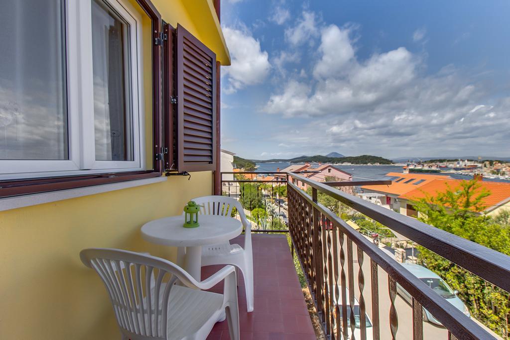 Apartments Petra Мали-Лошинь Экстерьер фото