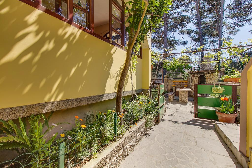 Apartments Petra Мали-Лошинь Экстерьер фото