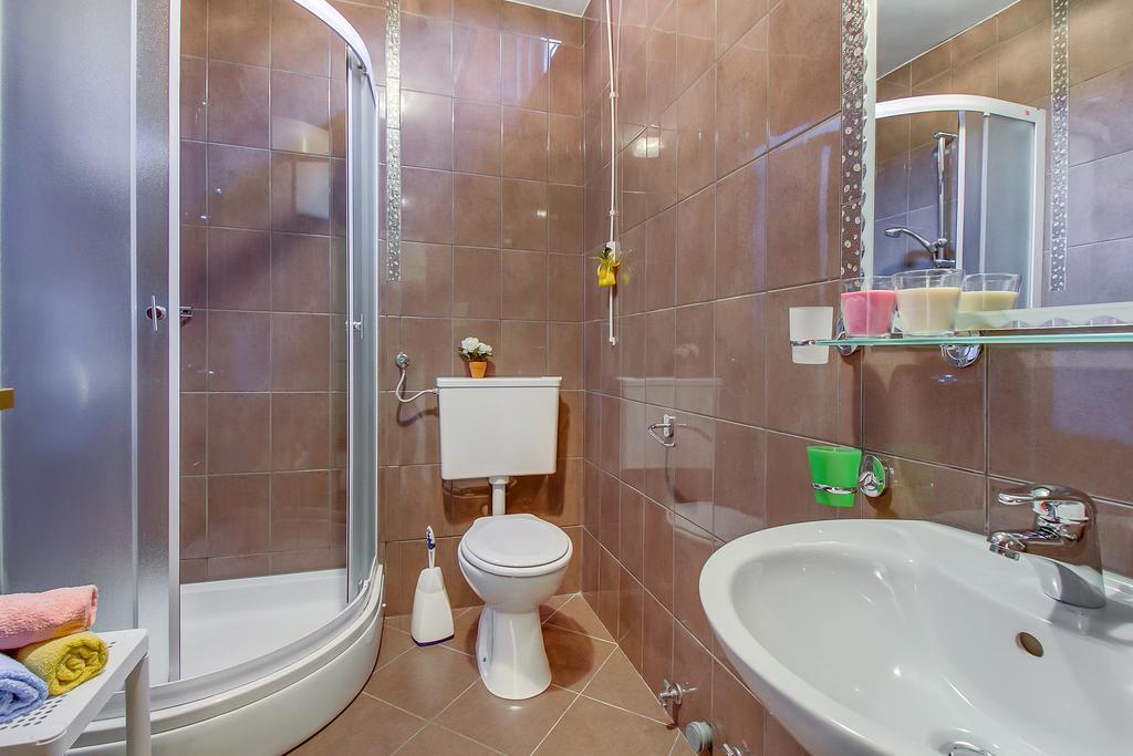 Apartments Petra Мали-Лошинь Экстерьер фото